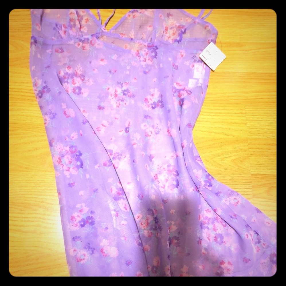 Cute sheer Fredricks of Hollywood nighty